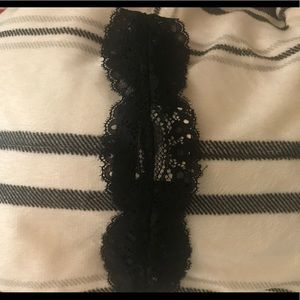 La Senza lace choker